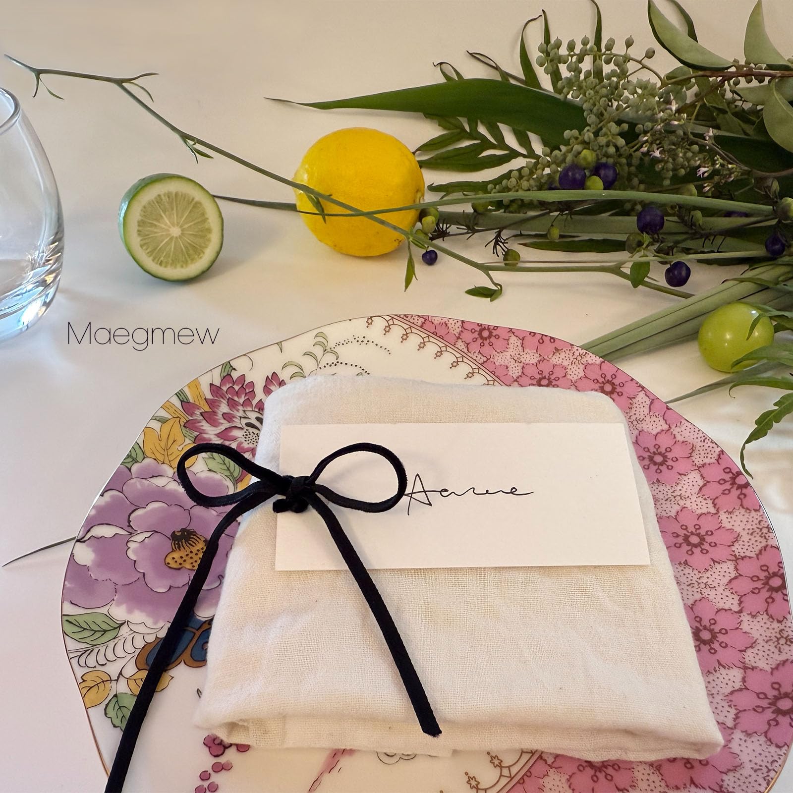 Maegmew: tarjetas para múltiples ocasiones, mejora estética y organización.