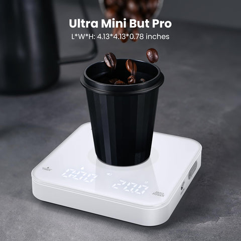 Maestri House Mini Coffee Scale sobre superficie de vidrio borosilicato, fácil limpieza