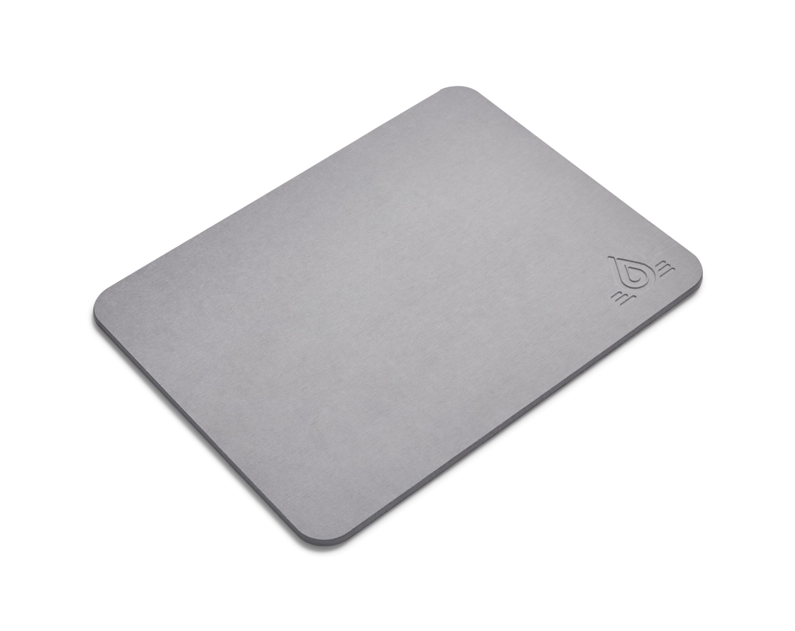 Magic Stone escurrido ordenado con vajilla seca y organizada