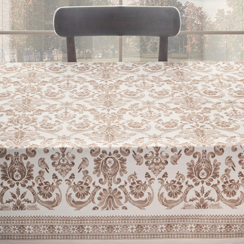 Mantel resistente Maison d'Hermine, ideal para familias con uso diario.