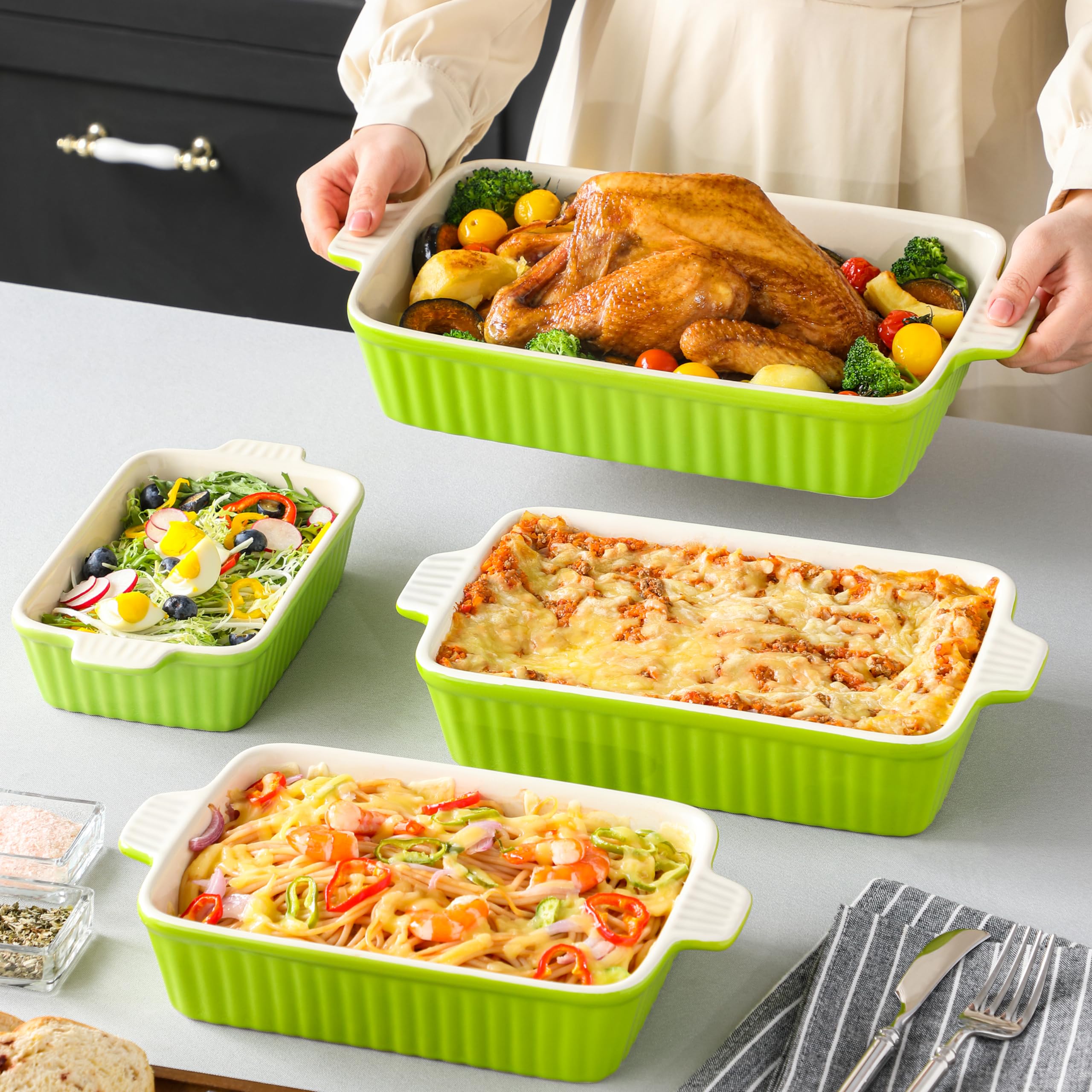 MALACASA acabado brillante anticrayaduras, ideal para presentar comidas en mesa.