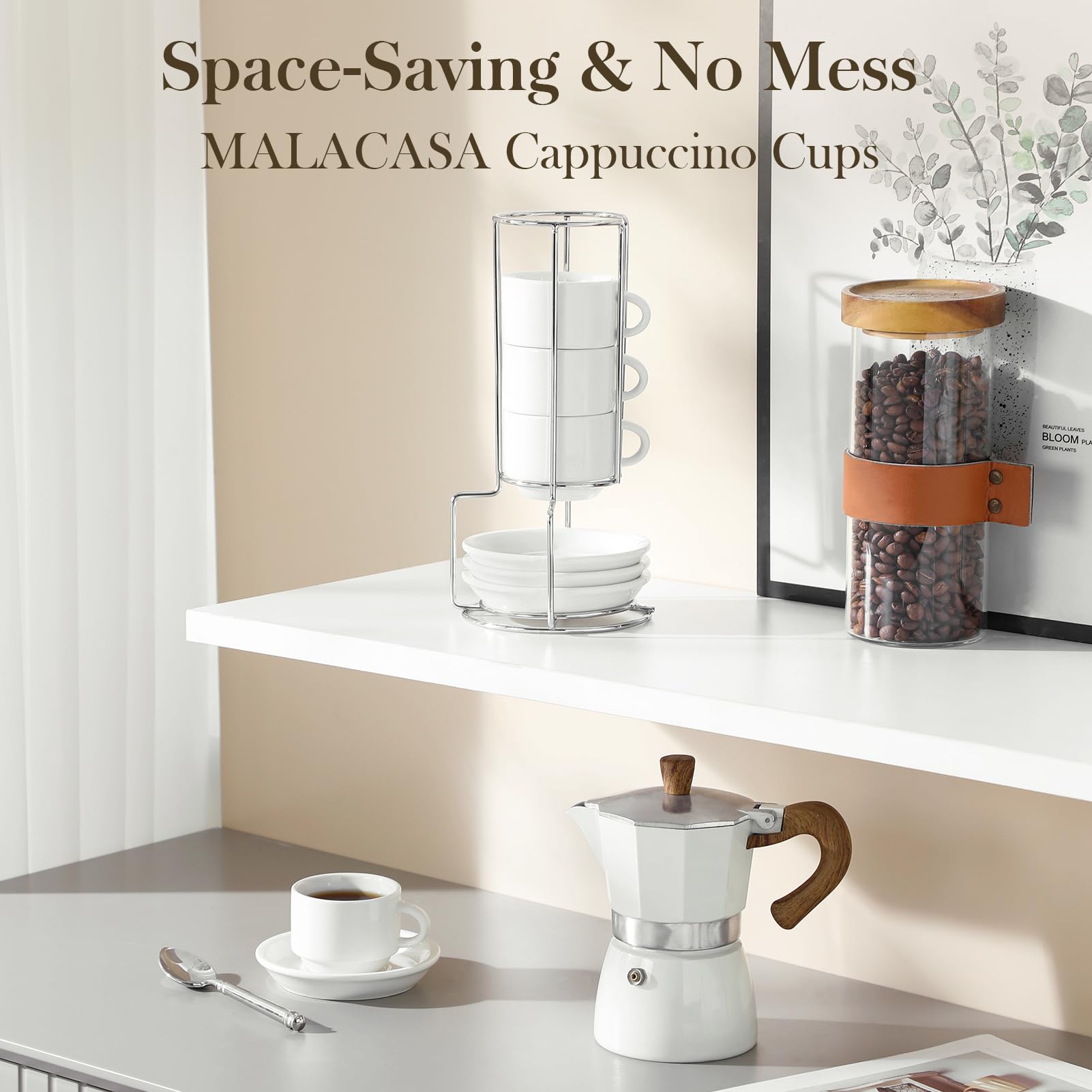 Uso diario con MALACASA, tazas espresso y platillos en conjunto compacto.