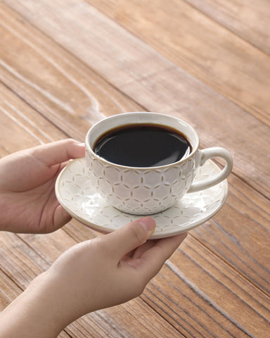 MALACASA platillos a juego para tazas cappuccino, servicio completo y ordenado.