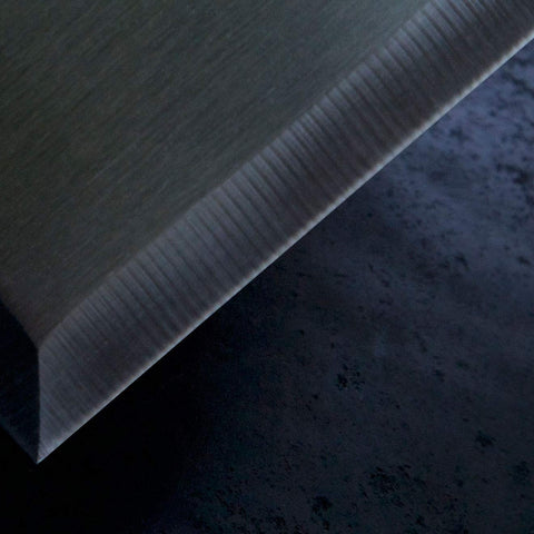 MANNKITCHEN espátula profesional, diseño ergonómico para manejo seguro.
