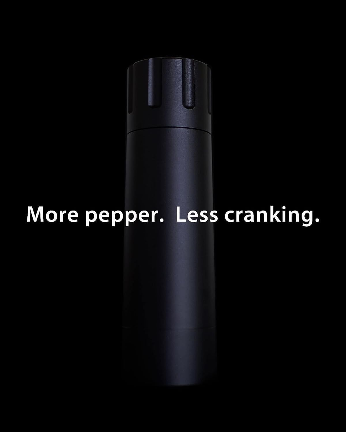 MANNKITCHEN Pepper Cannon revela rango de molido amplio para distintas texturas.