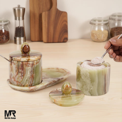 MARBLE RANGE contenedor de especias de marmol verde, compacto y decorativo.