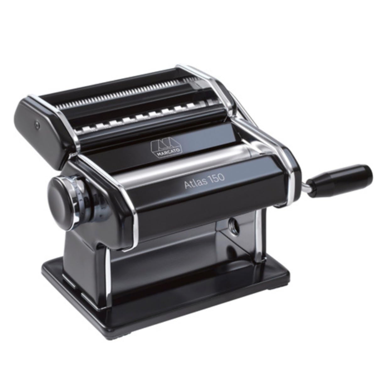 Marcato Atlas Maquina de Pasta negra, ideal para hacer fettuccine casero con resultados consistentes.