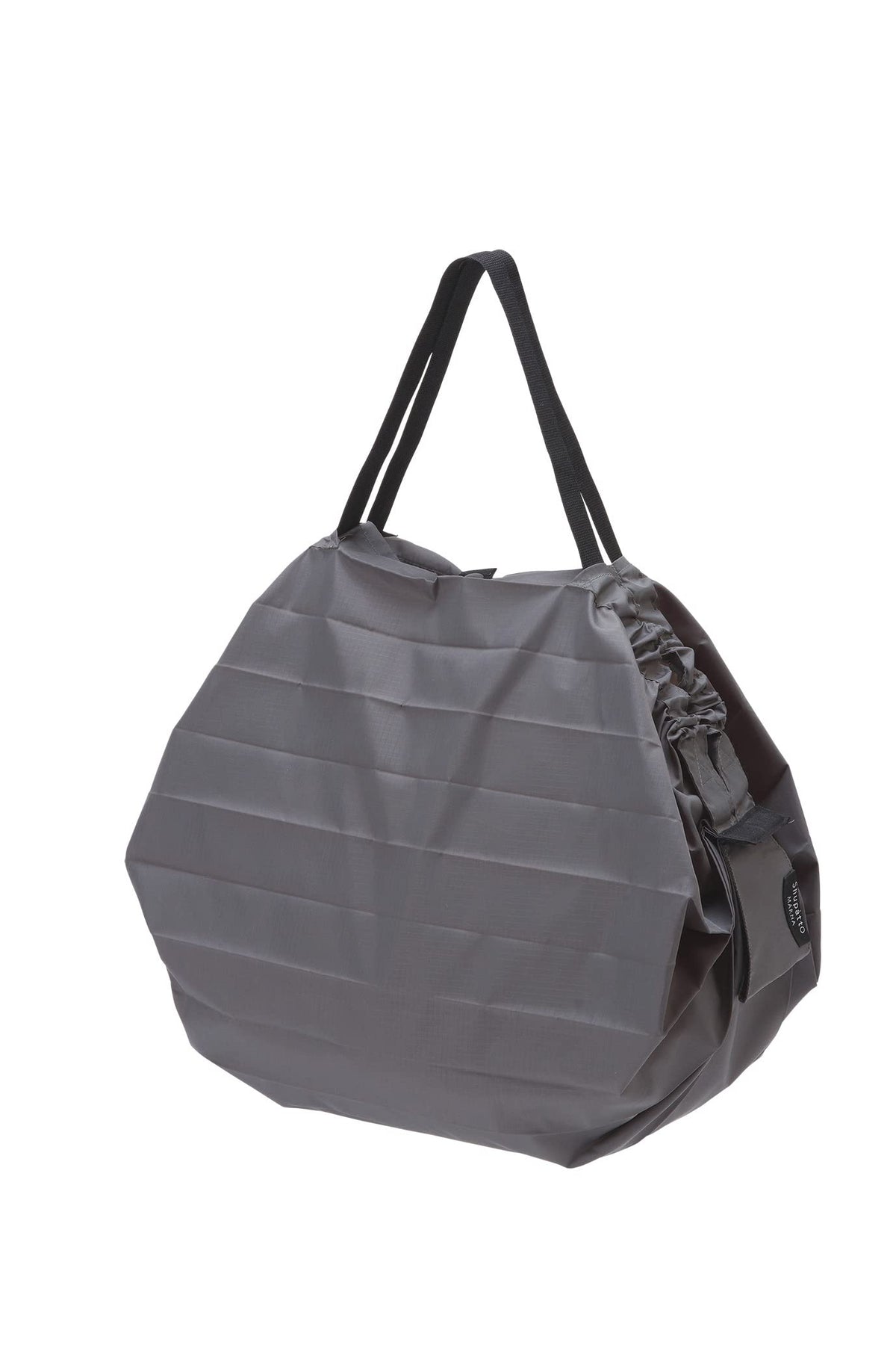 Shupatto de MARNA, bolsa plegable M SUMI Gris, ideal para compras rápidas y ordenadas.