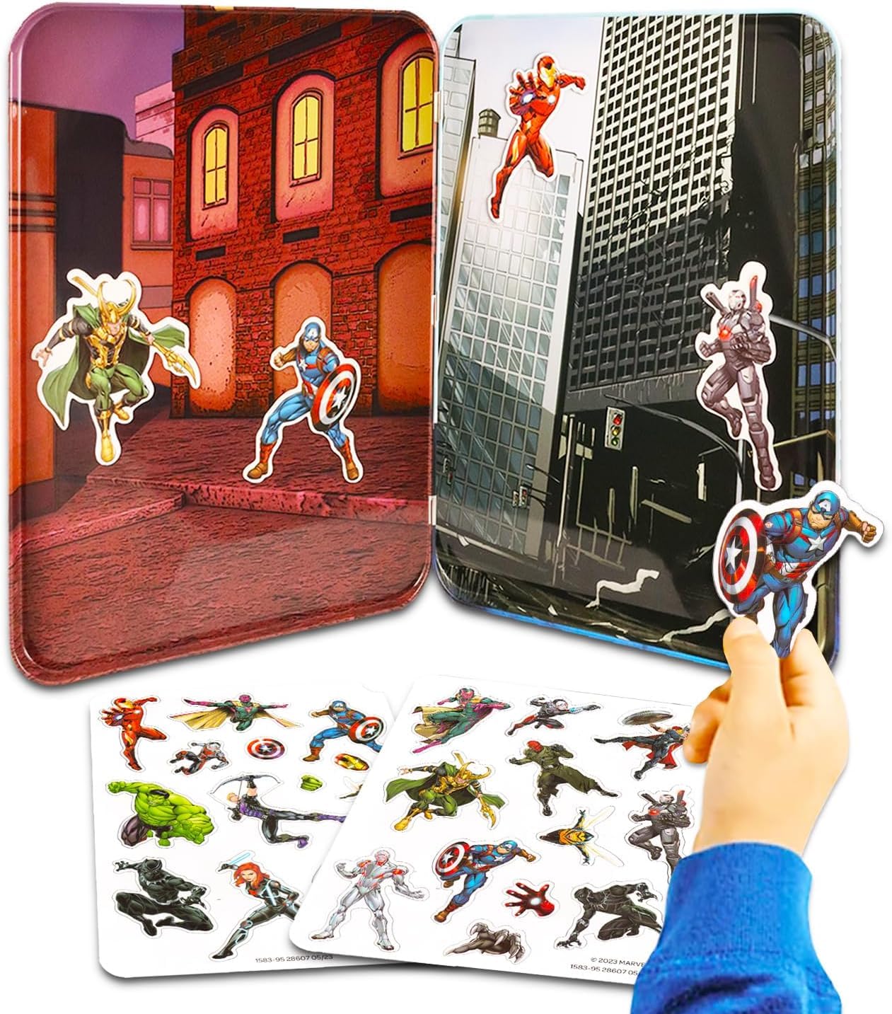 Imán Thor de Avengers para nevera, aporta acción heroica a la rutina de juego.