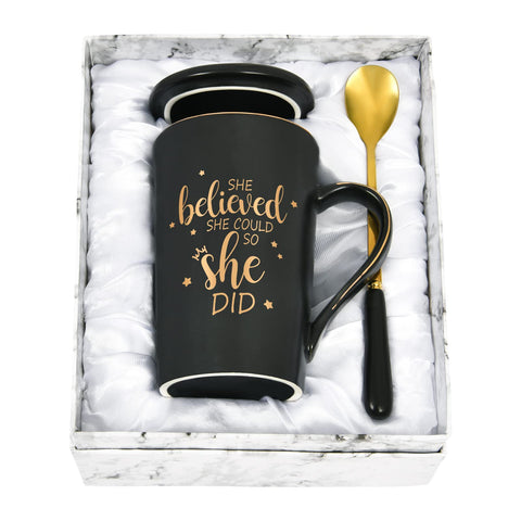 Maustic Taza negra 14 oz con caja regalo, perfecta para celebrar graduación.