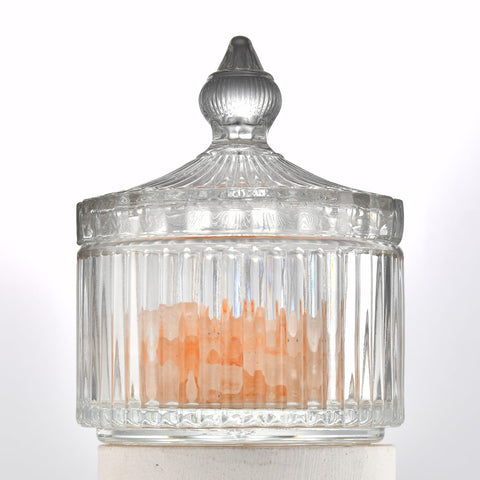 Maxistal salero de cristal claro con tapa, realza la sal en la mesa con estilo.