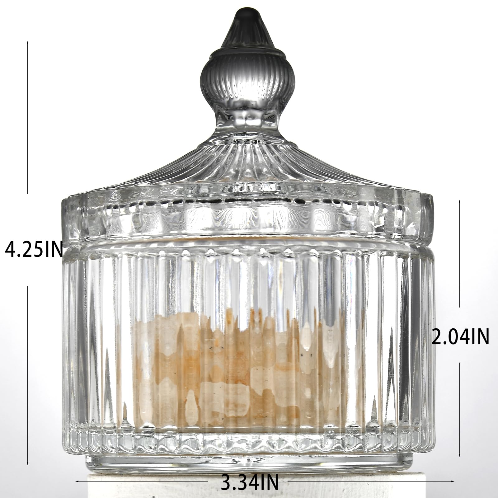 Maxistal salero de cristal con tapa, mantiene la sal fresca y al alcance.