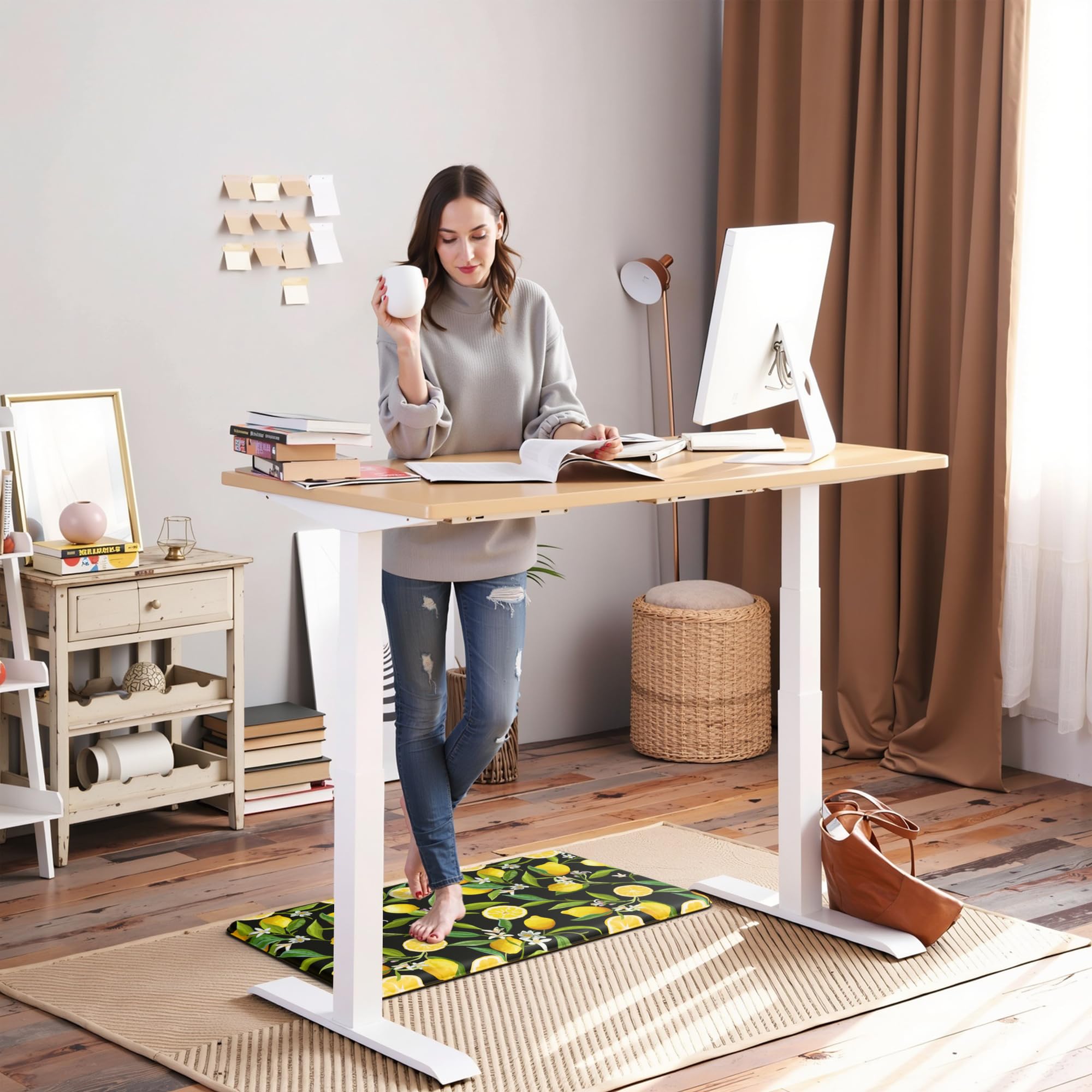 Complemento versátil para habitaciones con alto tránsito y estilo contemporáneo
