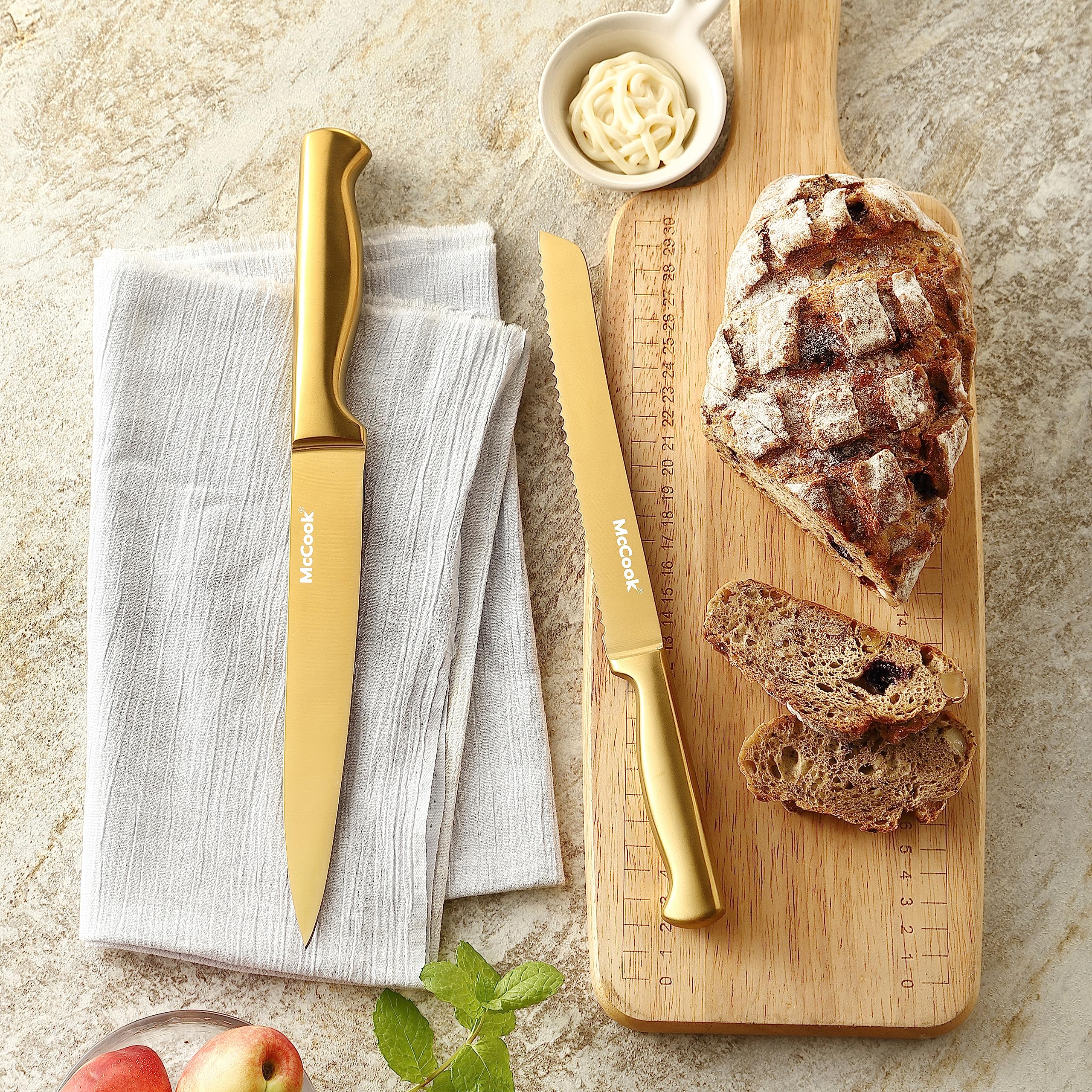 McCook: cuchillo para pan de 7 pulgadas para cortes limpios.