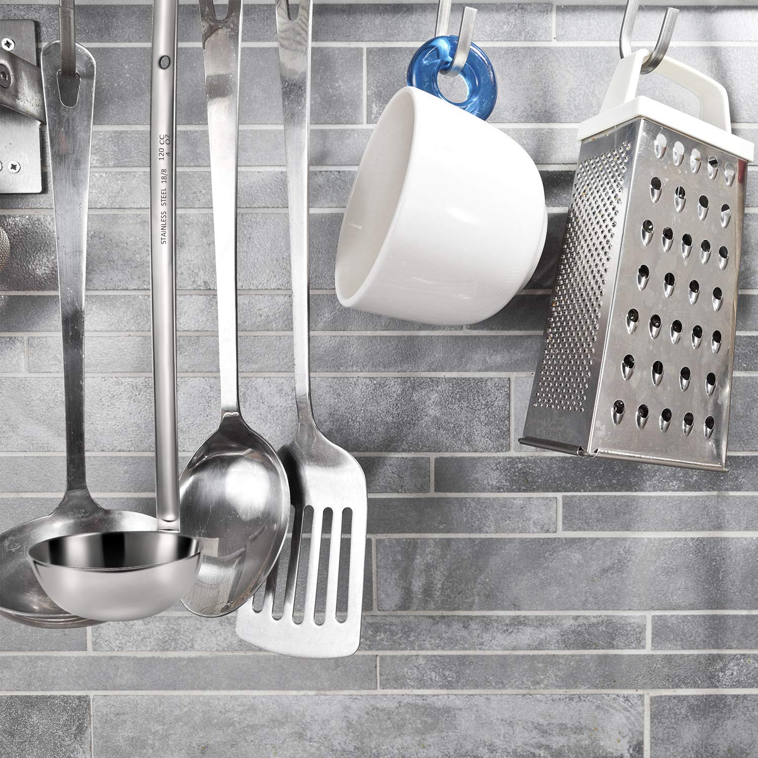 Conjunto de tres cucharones Meekoo para uso diario en la cocina.