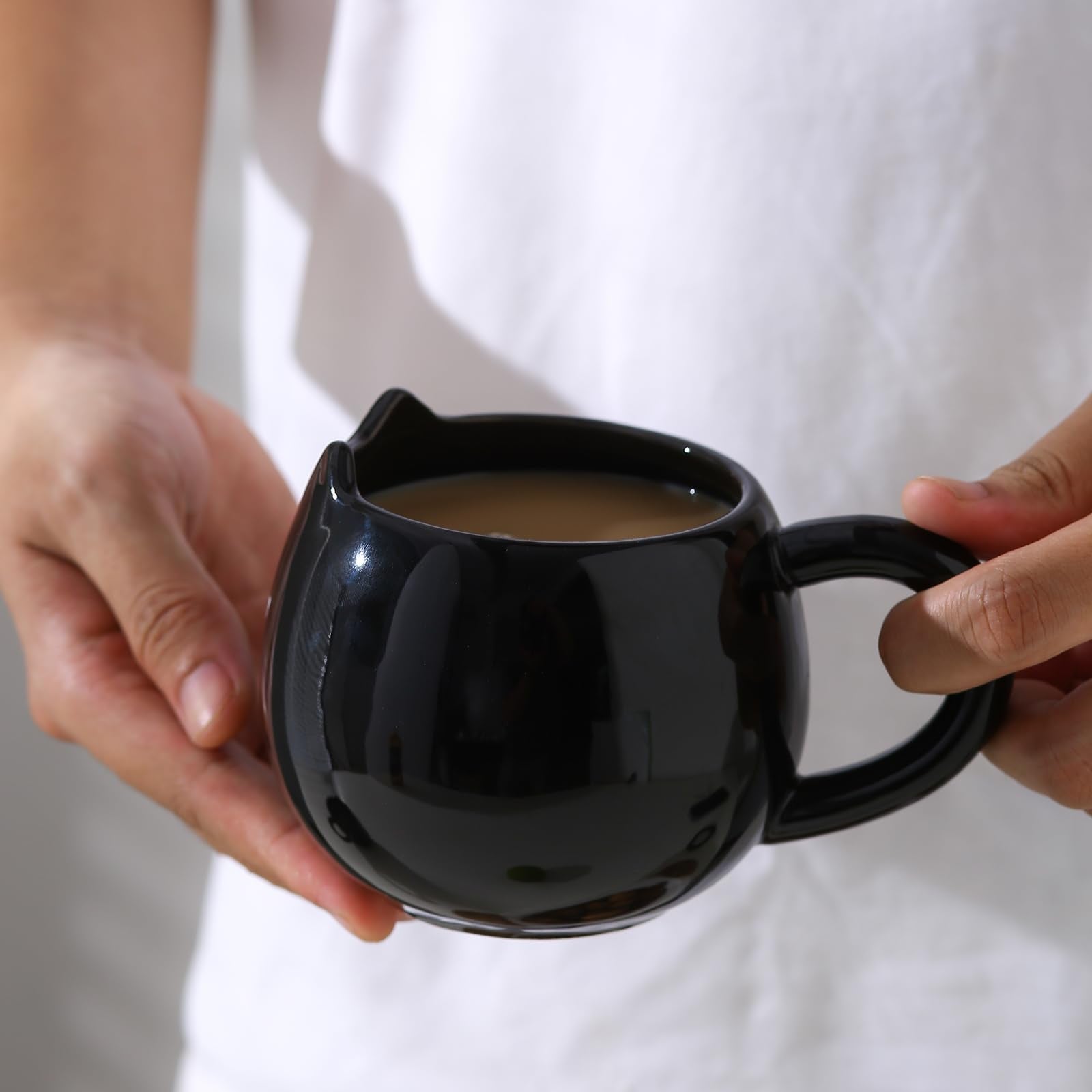 Meetbees taza regalo para amantes de gatos, detalle kawaii y funcional.
