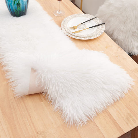 MeiSan corredor de fur para mesa de café, añade calidez contemporánea.