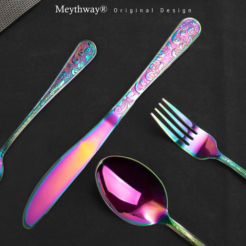 Mesa elegante con cubiertos Meythway para fiestas y reuniones.