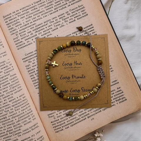 MHSMHL pulsera cristiana como recordatorio de fe durante el día.