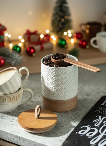 Jarra cerámica Miamolo 64 onzas con sello hermético para mayor frescura de café.