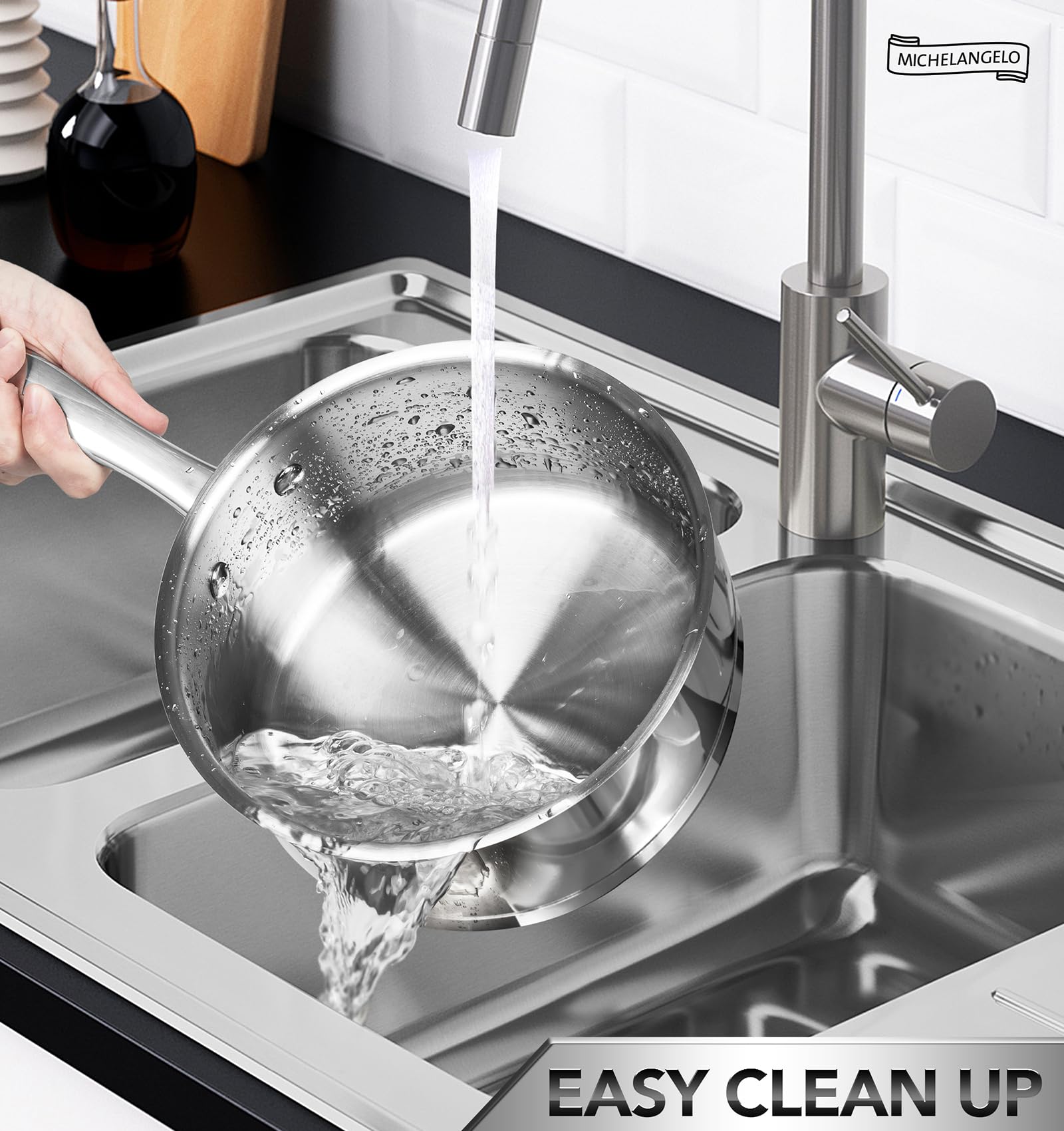 MICHELANGELO borde vertido sin goteo, verter con control y limpieza fácil.