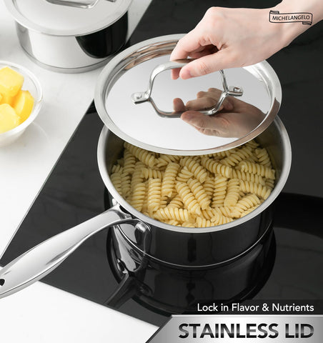 MICHELANGELO cazo 2qt con tapa ideal para guisos familiares.