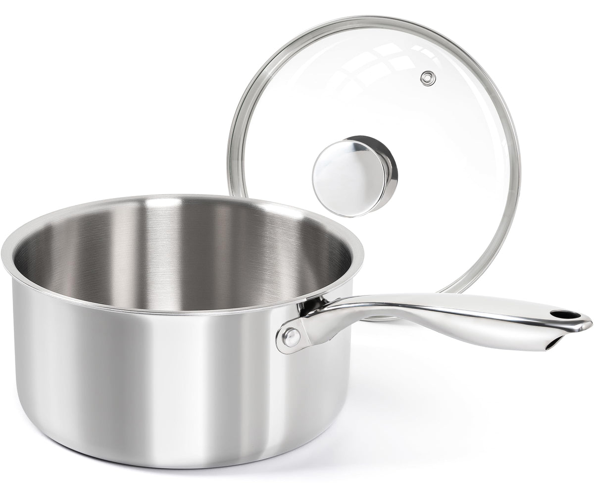 MICHELANGELO cazo-3qt-con-tapa-vista-superior para hervir salsas con distribución uniforme.