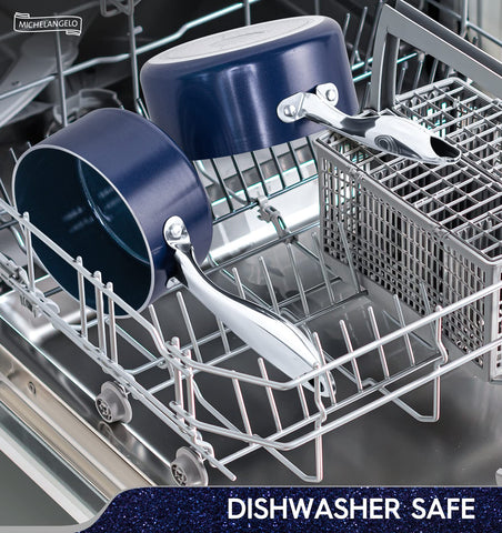 Sartén MICHELANGELO con tapa de acero inoxidable y mango doble, control cómodo.