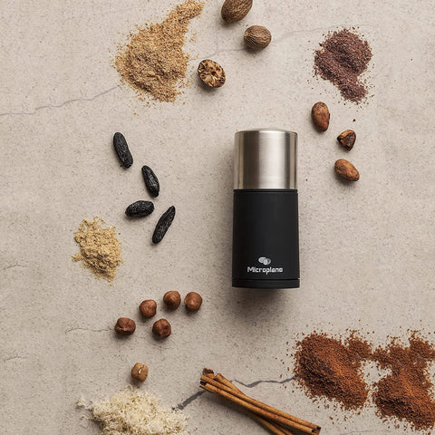 Microplane ideal para aromatizar bebidas con canela o nuez moscada