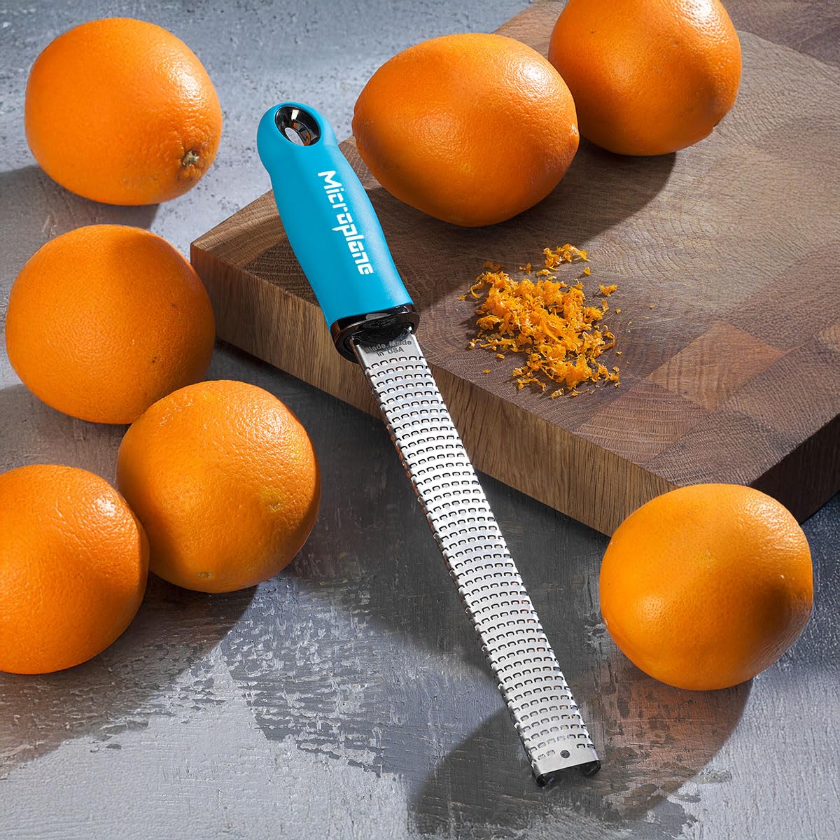 Microplane Premium Classic Turquesa, limpieza fácil en lavavajillas para ahorro de tiempo.