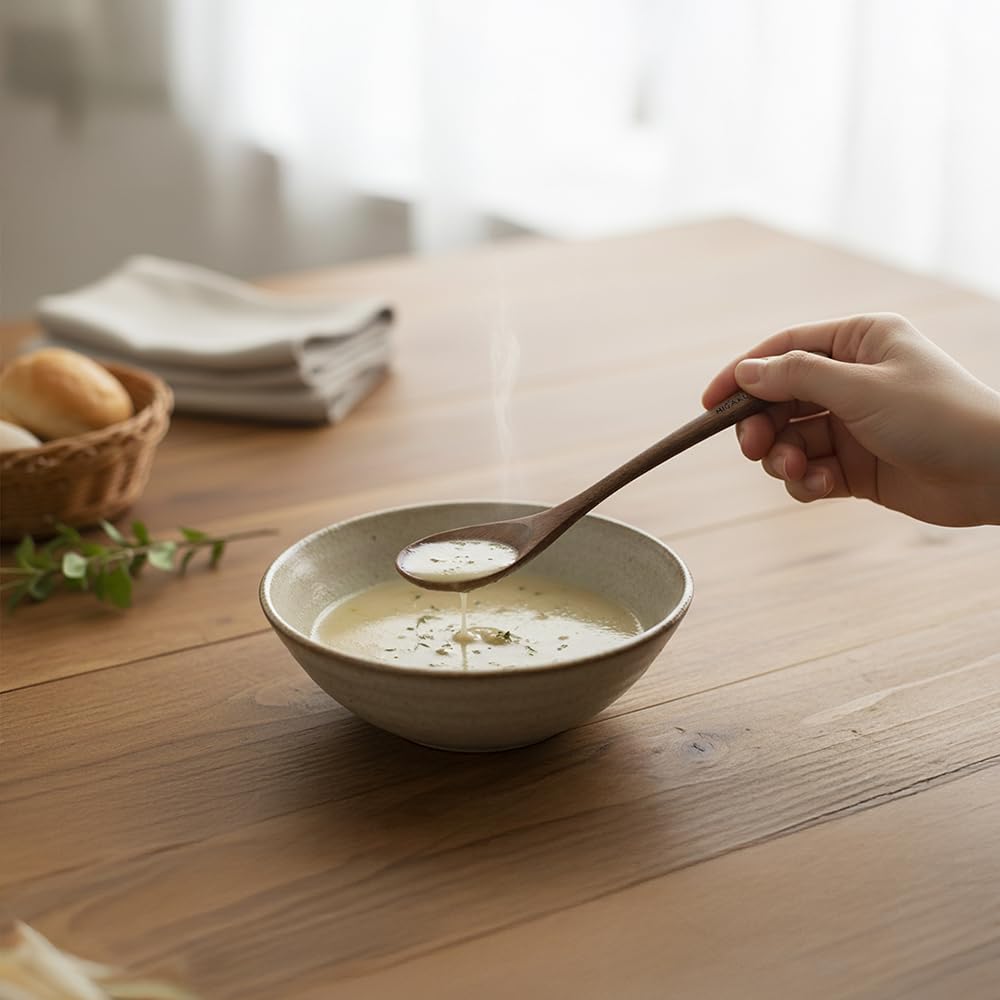 Utensilios MIGAKU HOME en nogal, amigables con el medio ambiente y fáciles de limpiar