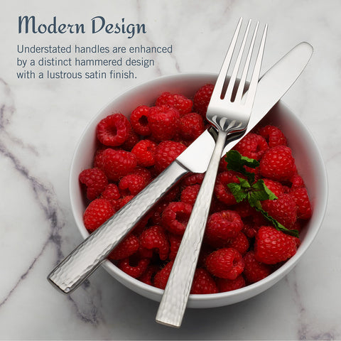 Diseño moderno y ergonómico que facilita el agarre durante la comida.