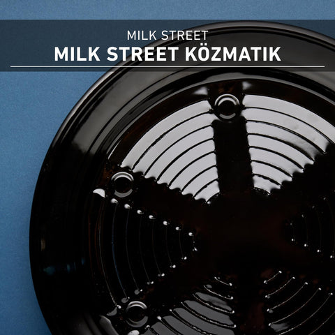 Milk Street Közmatik parrilla antiadherente facilita la limpieza tras asados.