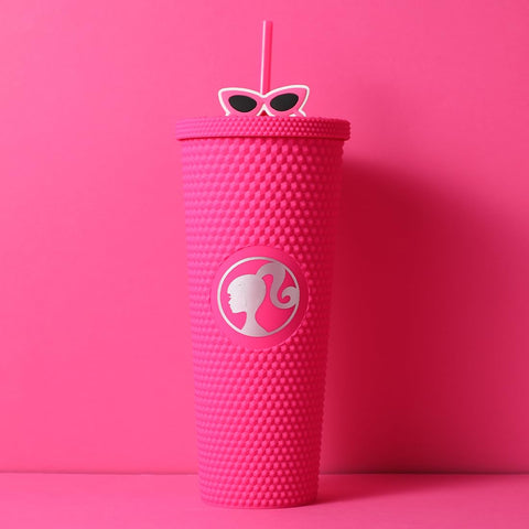 MINISO Barbie tumbler aislamiento vacío mantiene bebidas calientes o frías.