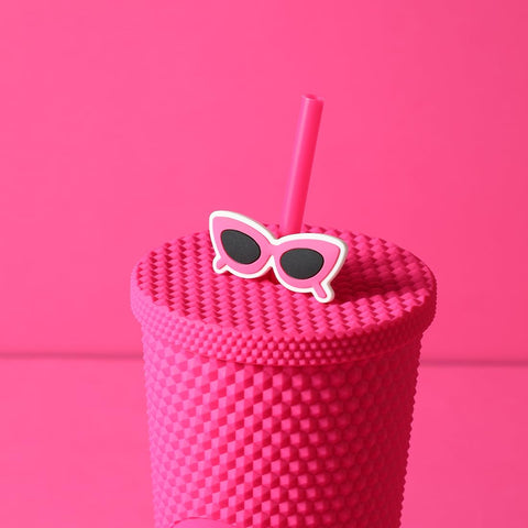 MINISO Barbie tumbler uso diario, compañero práctico para hidratación.