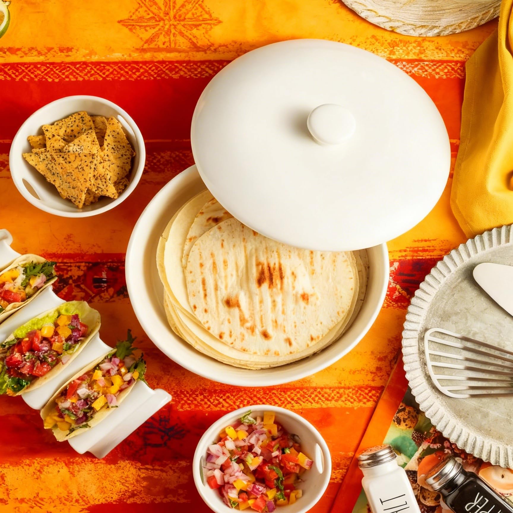 missyssim ceramica blanco relieve, diseño embossado que realza la mesa