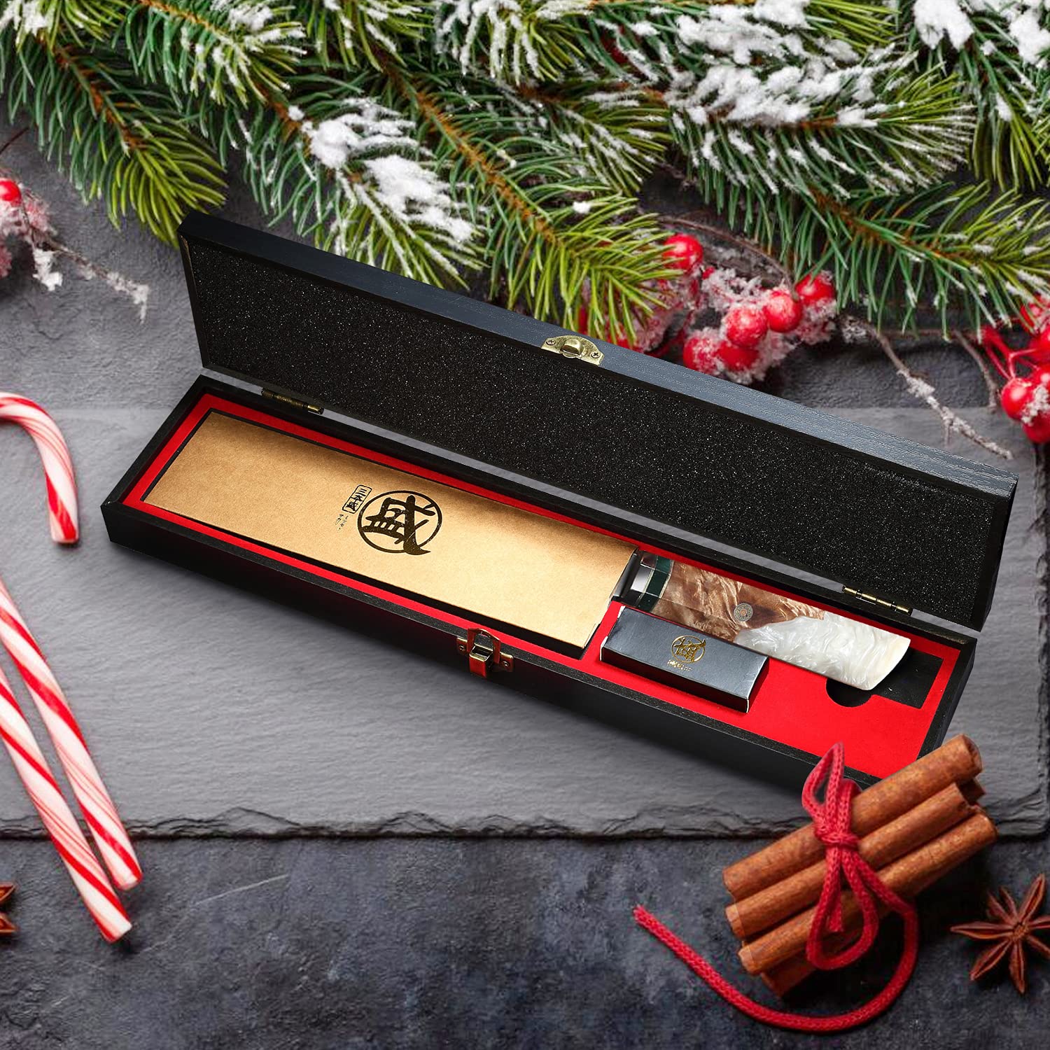 Caja de regalo MITSUMOTO SAKARI ideal para chefs y entusiastas.
