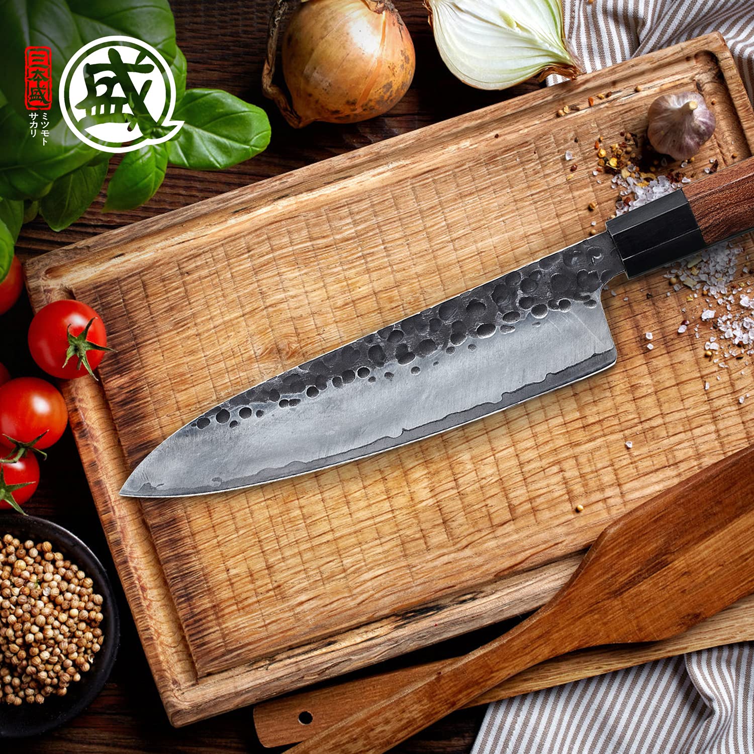 MITSUMOTO SAKARI Gyuto: equilibrio entre hoja y mango para uso profesional