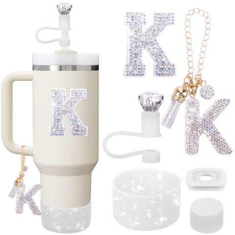 Accesorios Mity Rain con diamante monograma para identificar fácilmente tu Stanley.