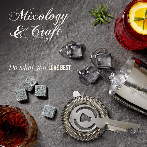 Mixology & Craft detalle en granito oscuro, acabado elegante para tu bar.