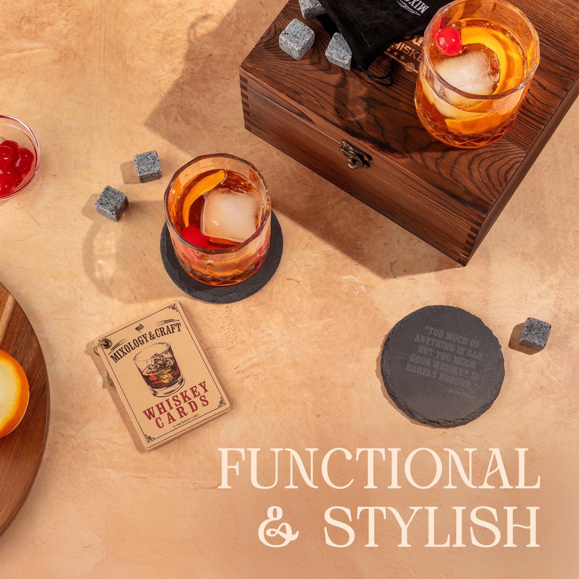 Posavasos de pizarra Mixology & Craft para proteger la mesa.