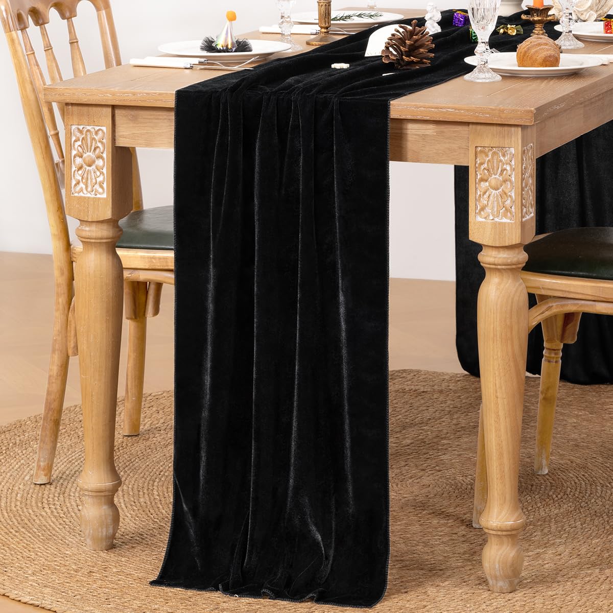 Terciopelo negro MLMC muestra una caída elegante para cenas y eventos formales