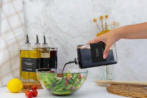 Molimoli uso versatil para salsas vinagre aceites en la mesa