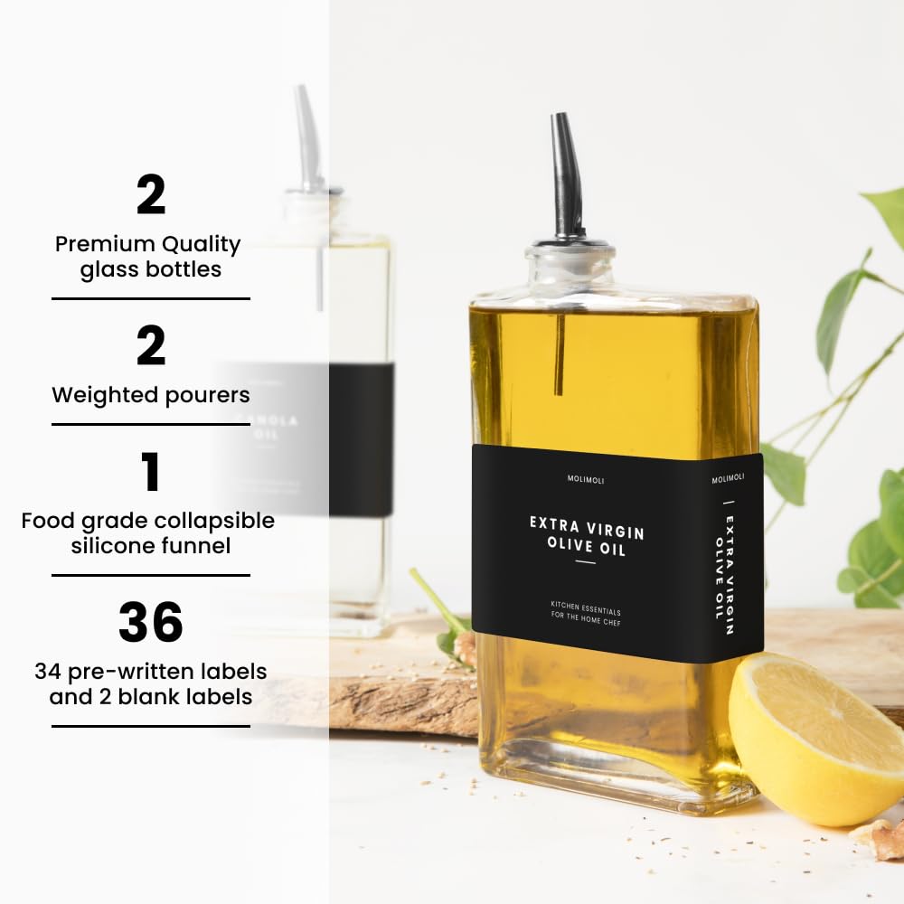 Molimoli con vertedores dorados para un vertido preciso y elegante.