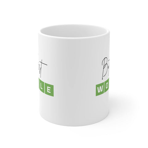 Taza MoltDesigns But First Wordle, vista de doble cara para regalo práctico y divertido.