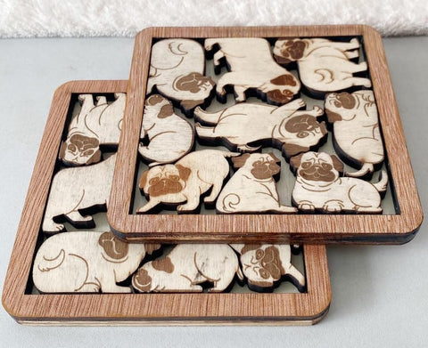 Momapopup posavasos pug con encaje para proteger superficies.