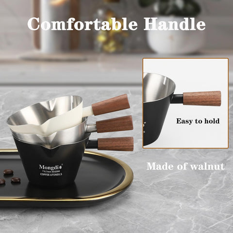 Mongdio Taza Medidora Espresso acabado blanco para cocina con diseño elegante.