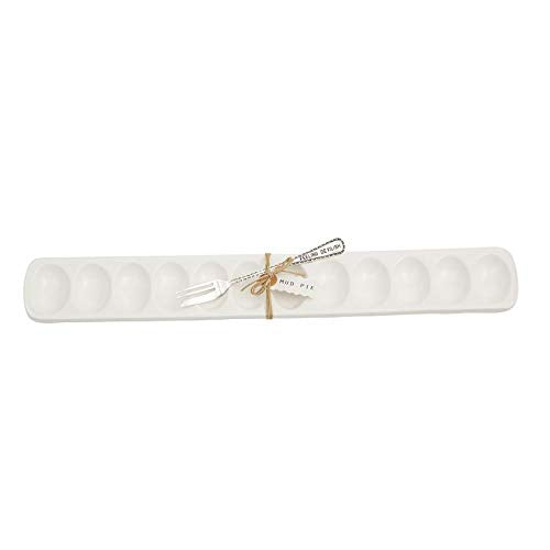 Mud Pie tenedor de plata estampa 'feeling devilish' para completar la experiencia.