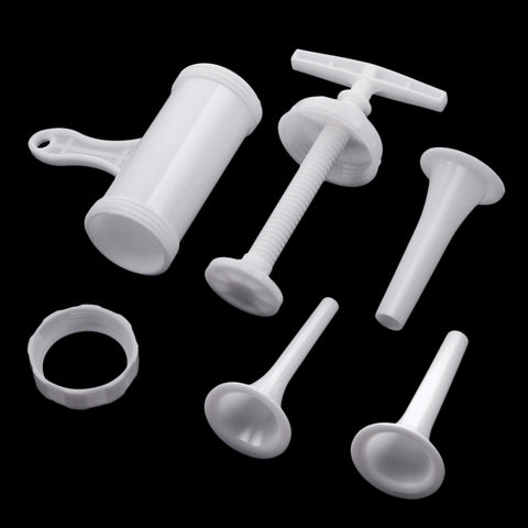 Mudder conjunto embutidor con tres tubos para diferentes grosores.
