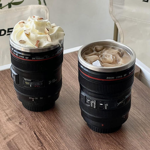 Taza de lente en negro y blanco lista para regalo